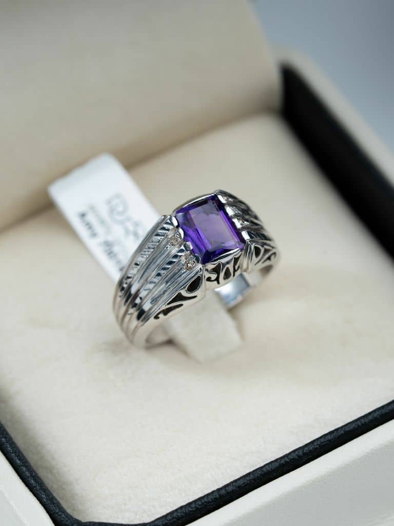 خاتم فضة بصياغة يدوية بالكامل مع حجر الجمشت وترصيع الالماس - alternate view