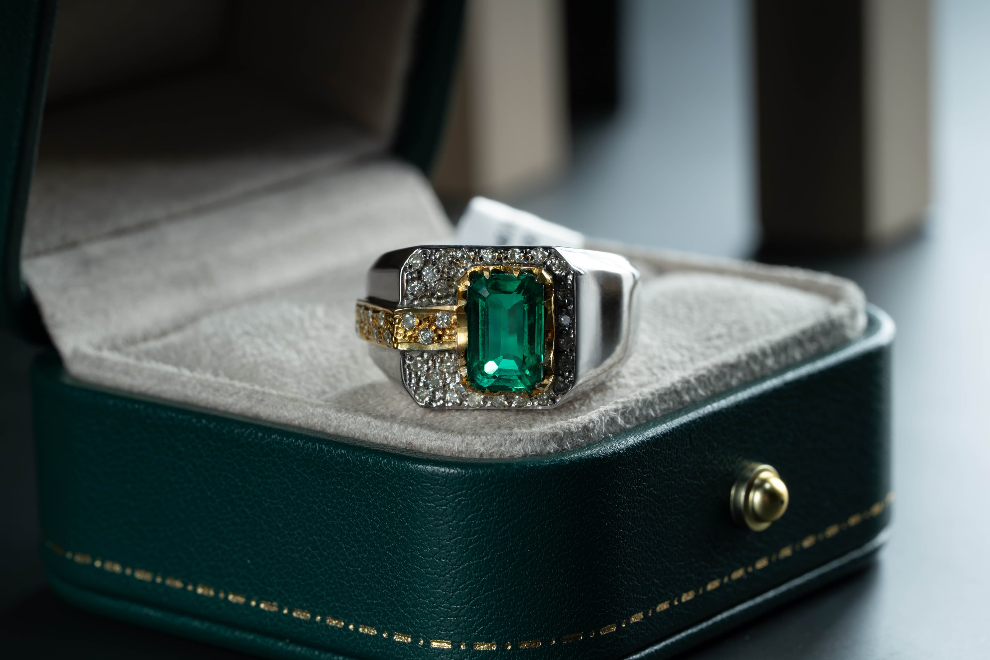 خاتم رجالي فخم بحجر البايرون مع ترصيع الألماس - خواتم رجالية, تشكيلة الرجال