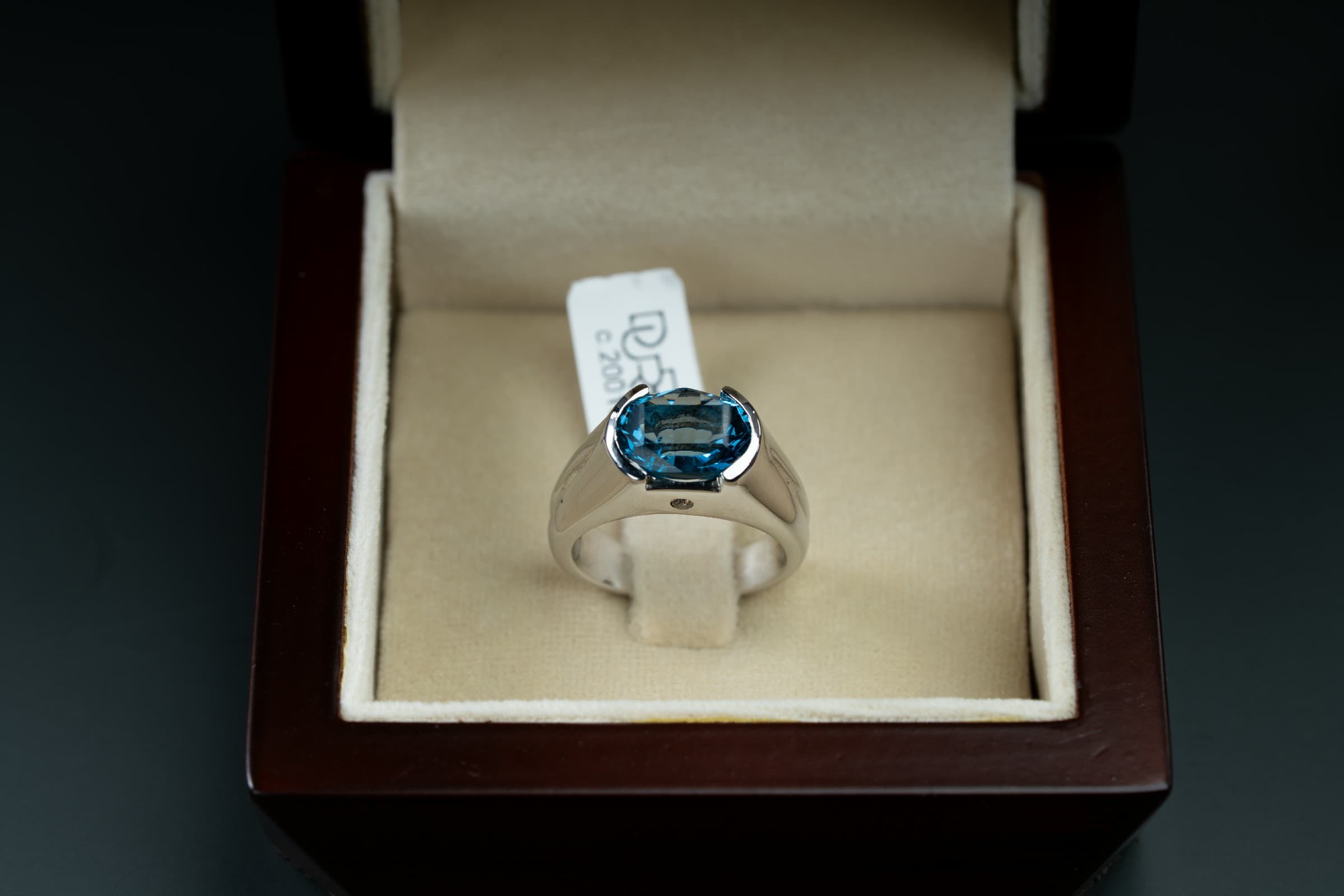 خاتم فضة صياغة يدوية بحجر التوباز اللندني الملكي - تشكيلة الرجال, خواتم رجالية, توباز