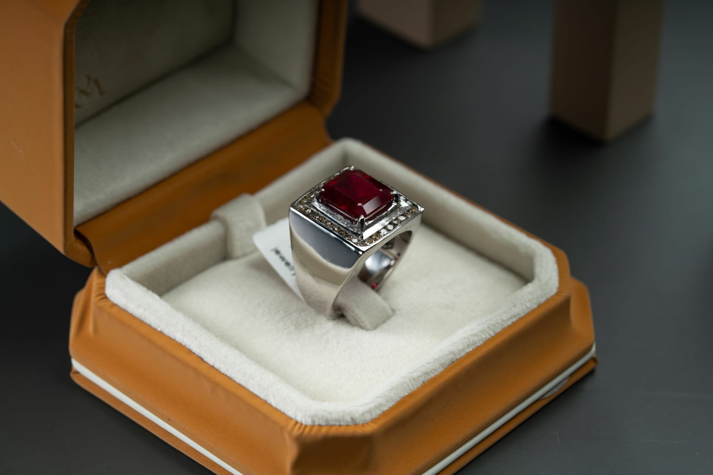 خاتم فضة مرصع بالياقوت الأحمر والألماس - تشكيلة الرجال, خواتم رجالية, ياقوت