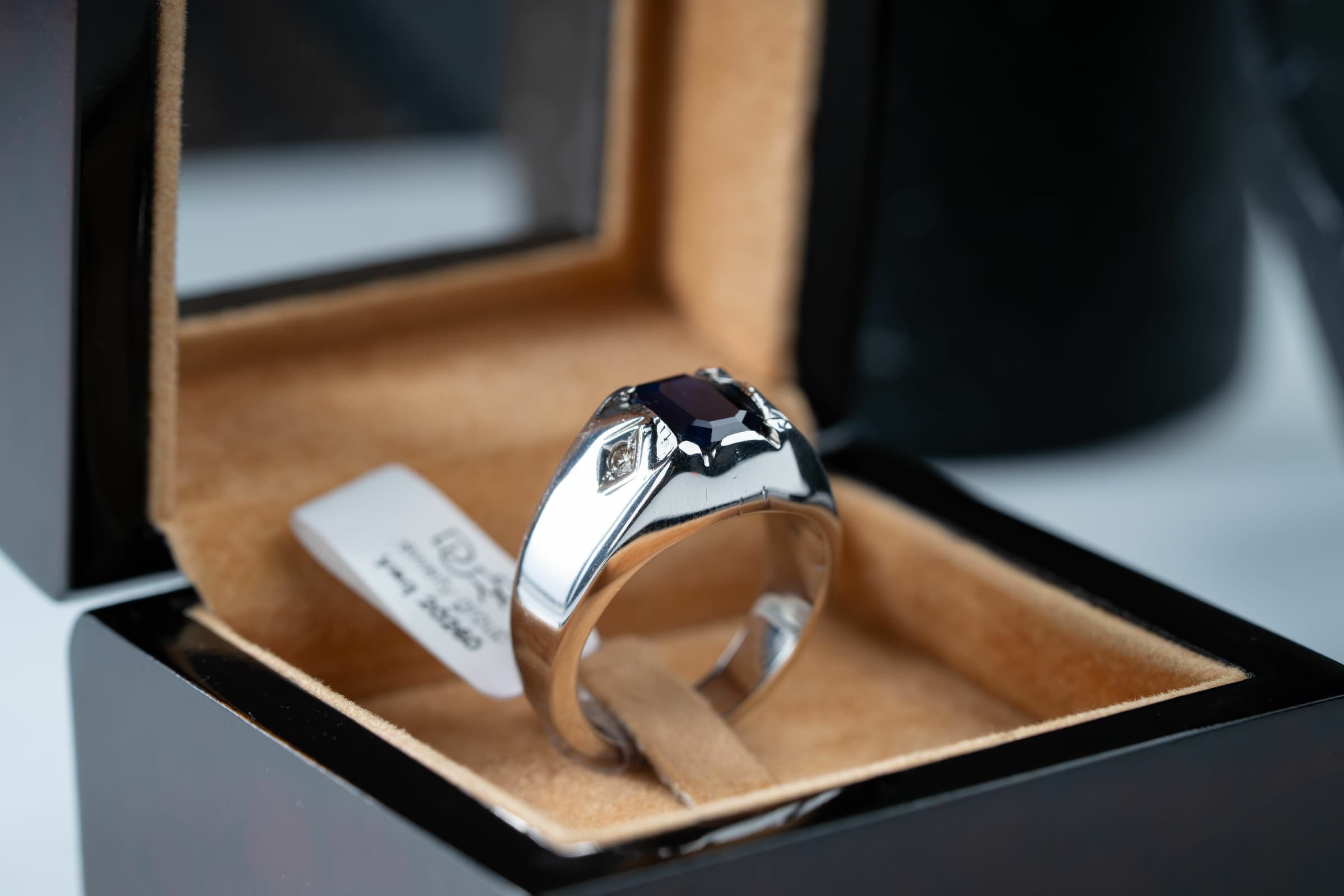 خاتم فضة صياغة يدوية مع حجر الزفير الافريقي وترصيع الماس - تشكيلة الرجال, خواتم رجالية, زفير 