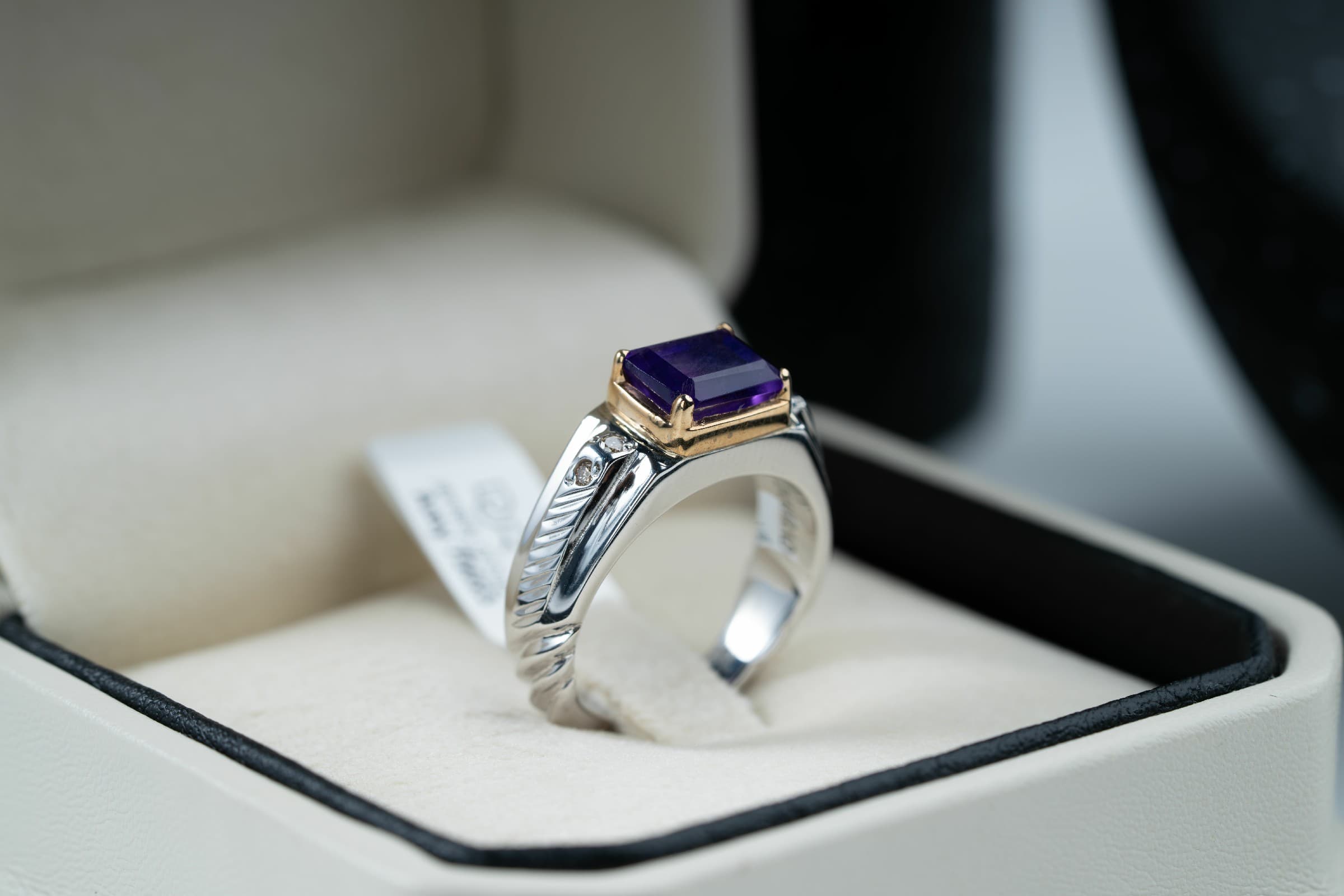 خاتم فاخر بحجر الجمشت وترصيع الماس - تشكيلة الرجال, خواتم رجالية, جمشت