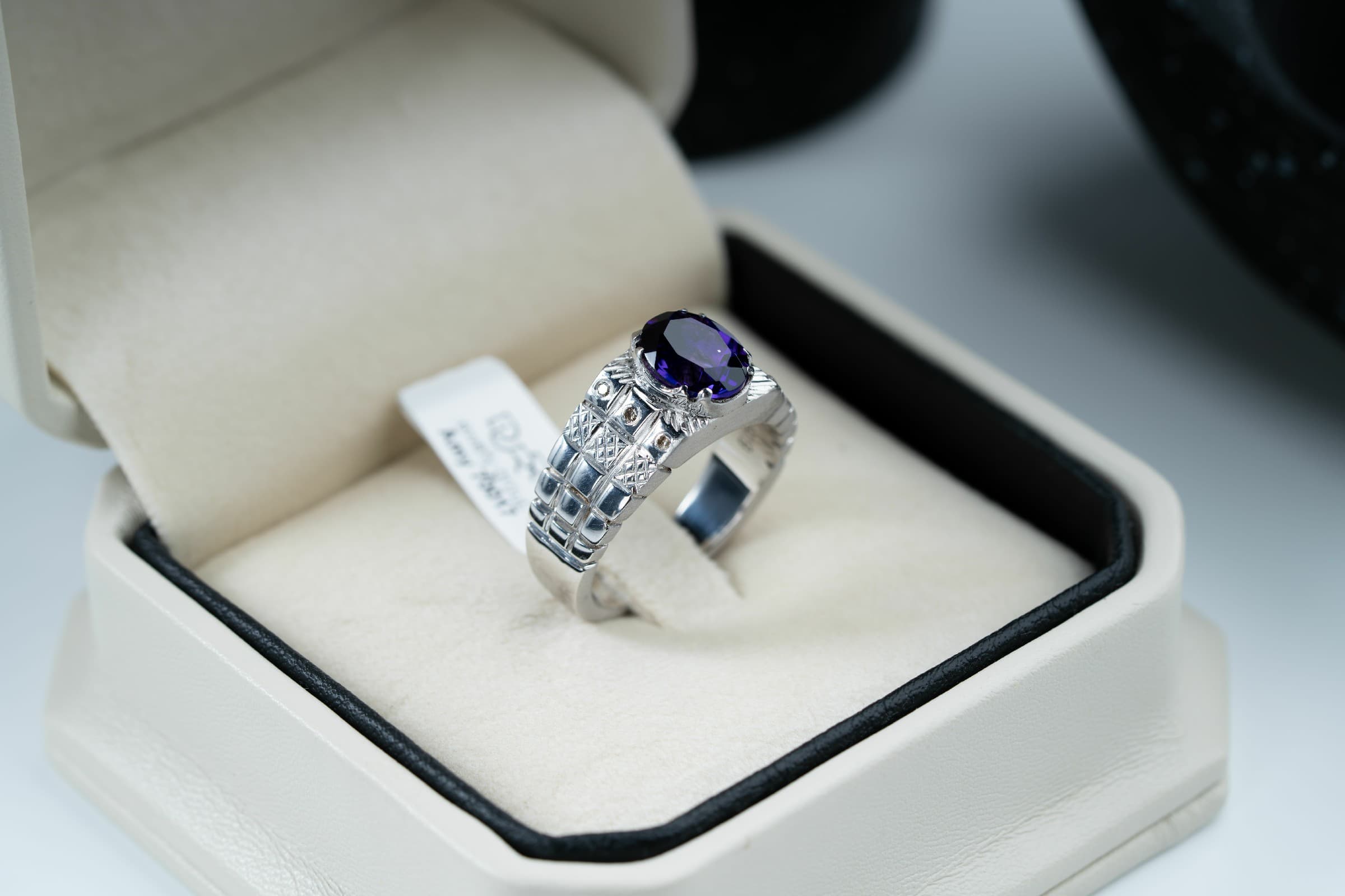 خاتم فضة صياغة يدوية انيقة مع حجر الجمشت وترصيع الماس - تشكيلة الرجال, خواتم رجالية, جمشت