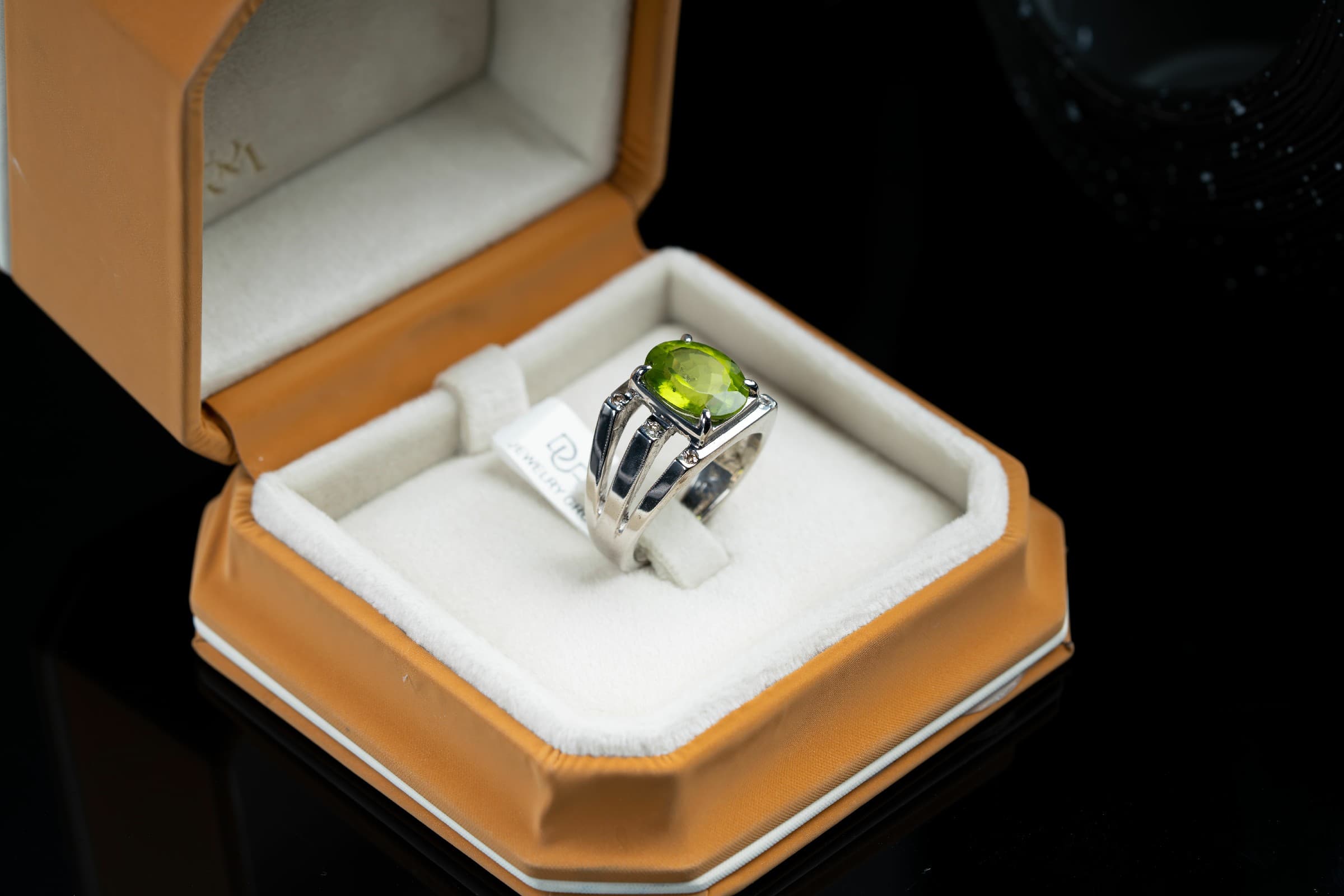 خاتم فضة مرصع بحجر الزبرجد الأخضر وترصيع الماس - زبرجد, خواتم رجالية, تشكيلة الرجال