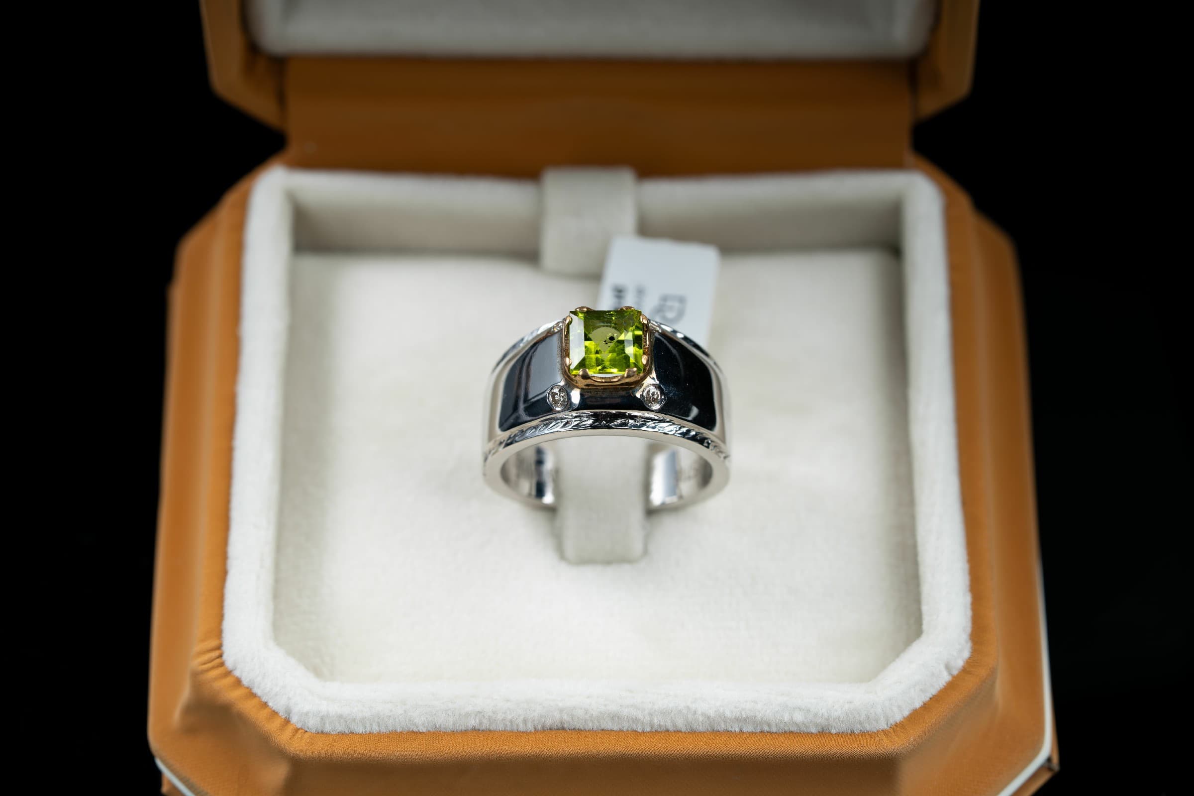 خاتم فضة صياغة يدوية مرصع الماس مع حجر الزبرجد - تشكيلة الرجال, خواتم رجالية, زبرجد