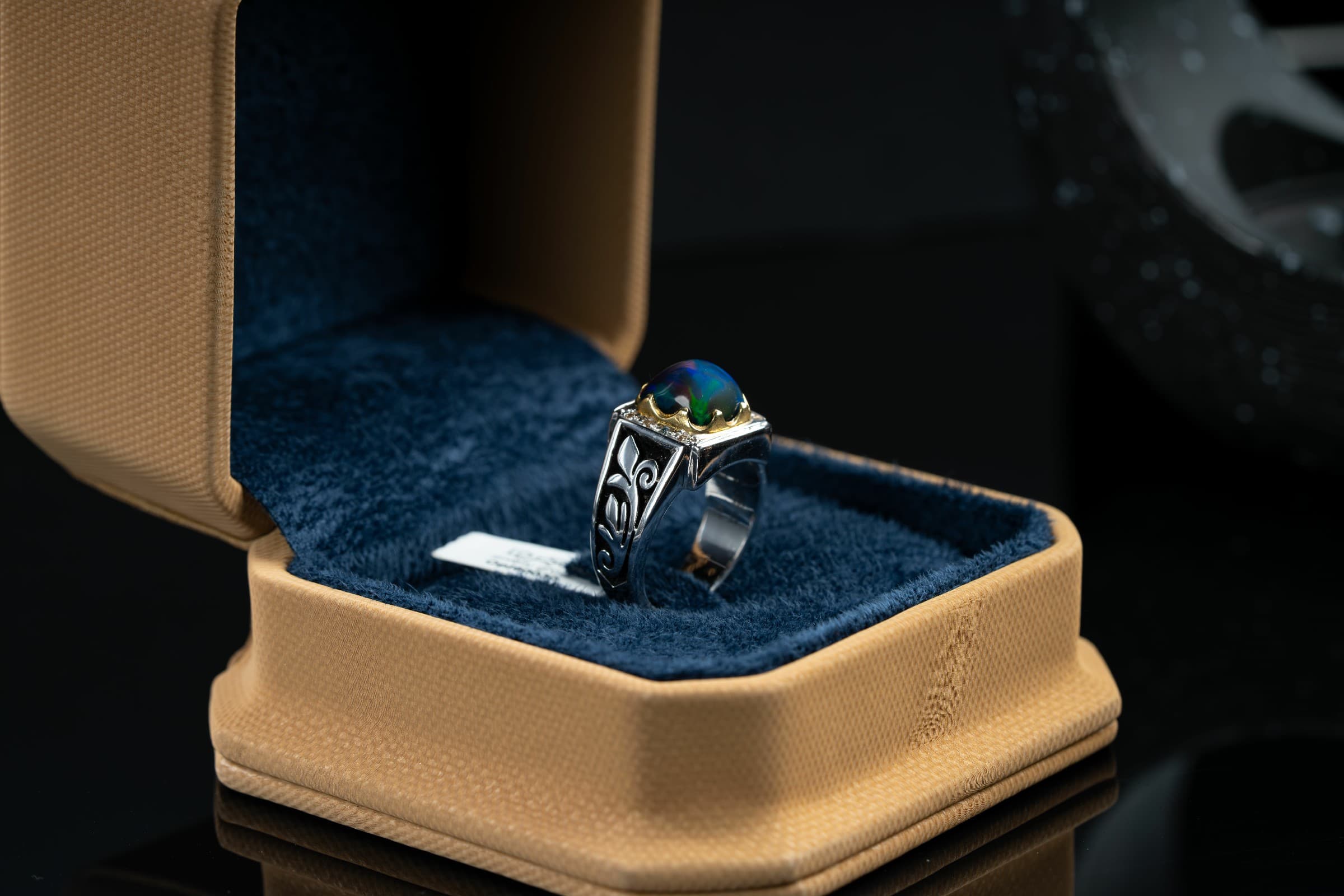 خاتم فضة بحجر الأوبال مع ترصيع الماس - تشكيلة الرجال, خواتم رجالية, أوبال أثيوبي
