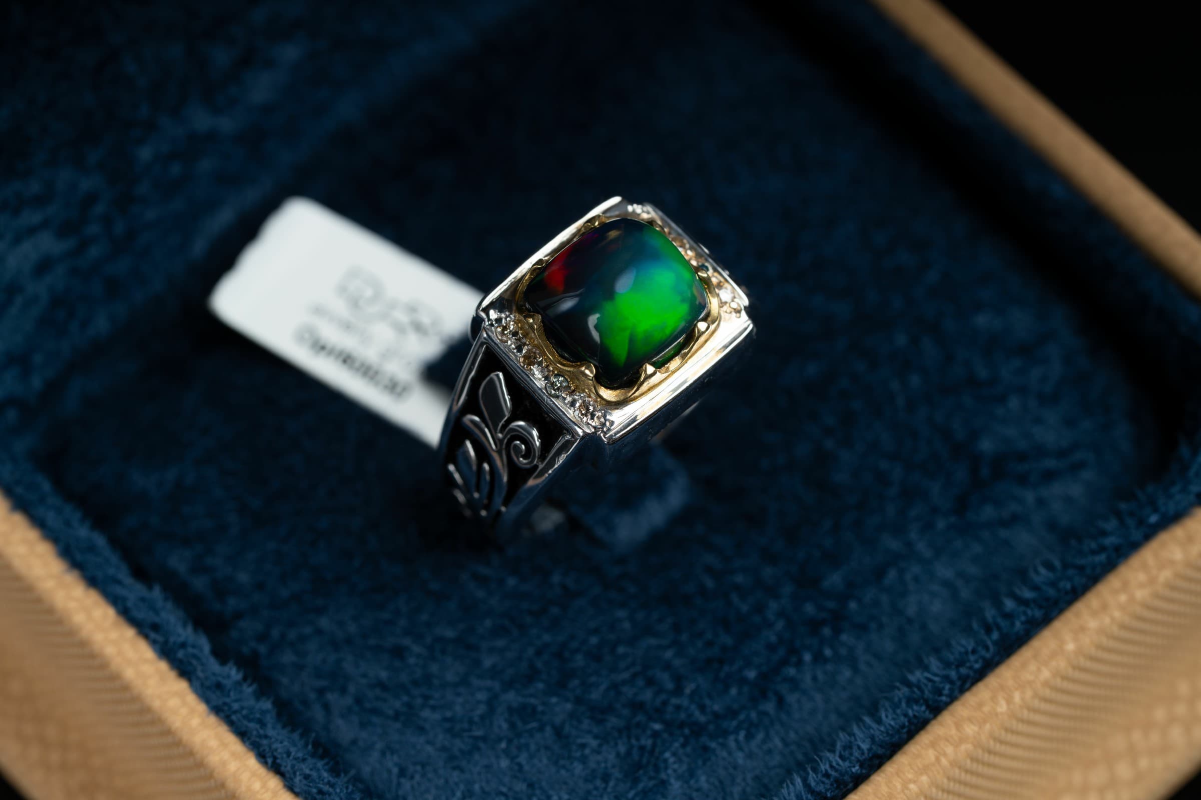 خاتم فضة بحجر الأوبال مع ترصيع الماس - تشكيلة الرجال, خواتم رجالية, أوبال أثيوبي