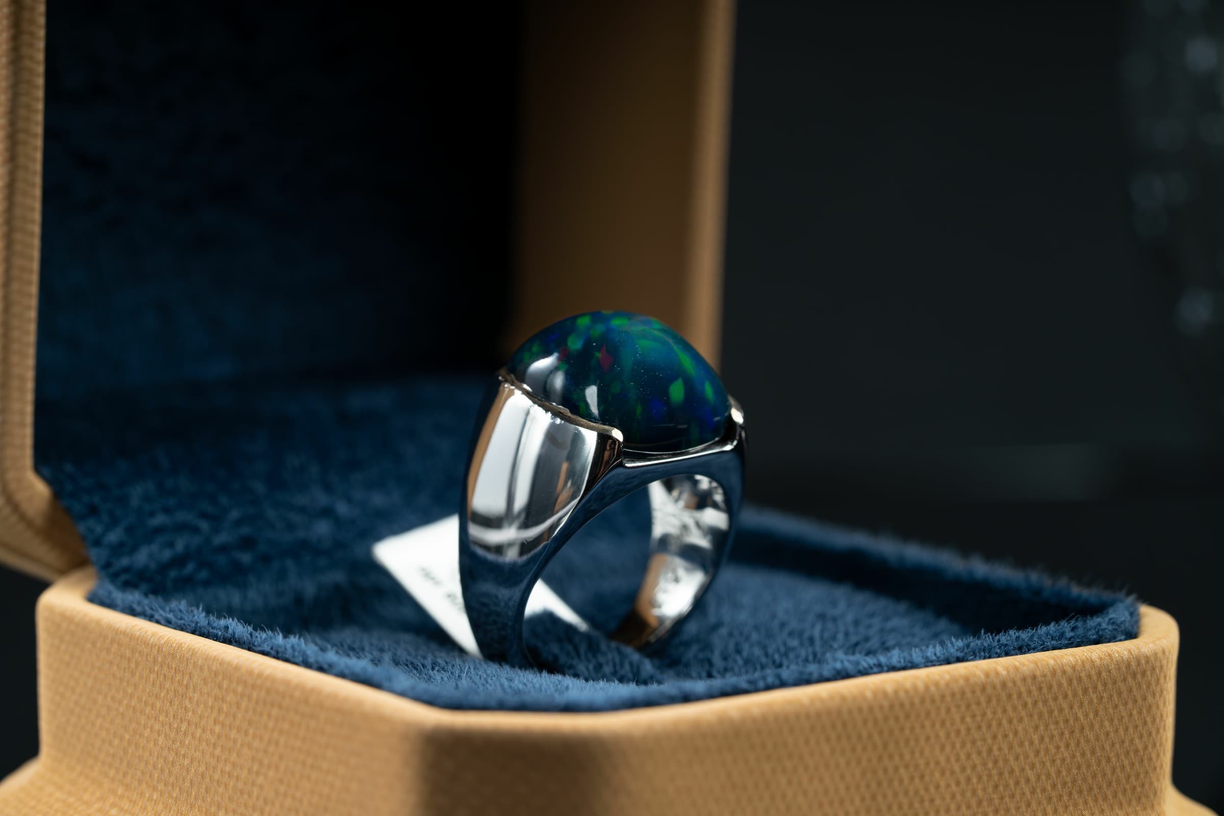 خاتم فضة بحجر أوبال اثيوبي فاخر - تشكيلة الرجال, خواتم رجالية, أوبال أثيوبي