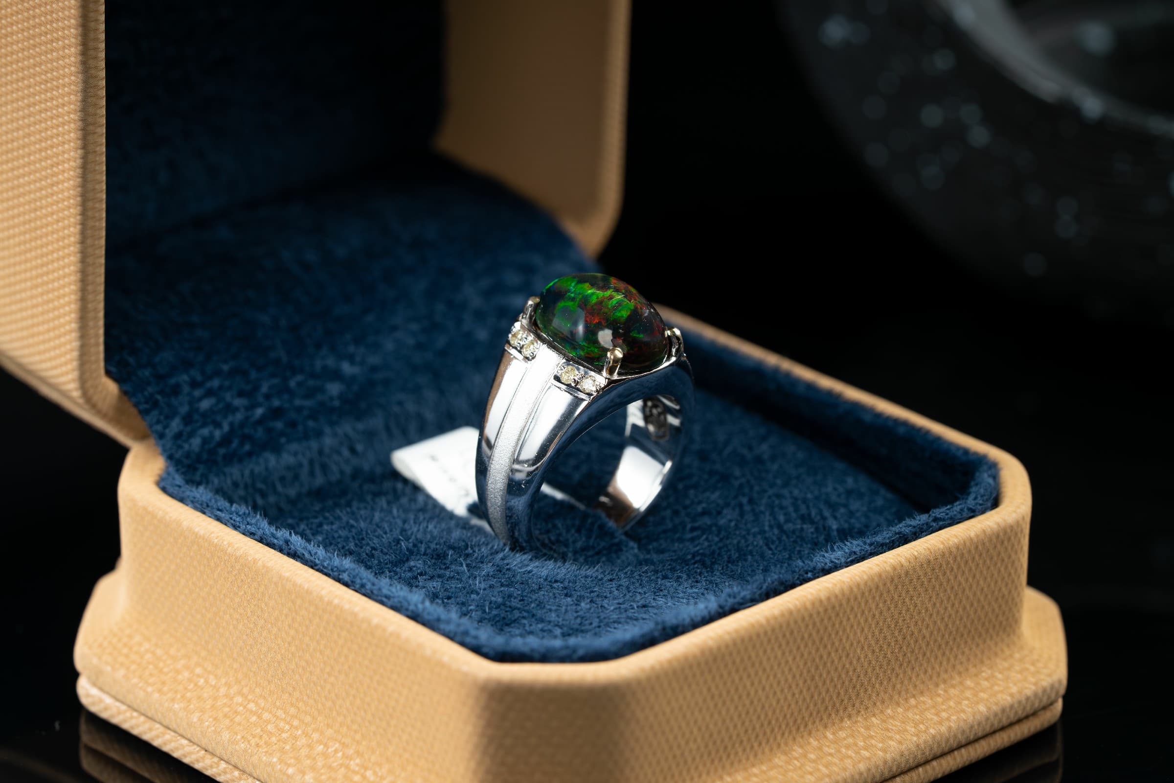 خاتم فضة صياغة يدوية مرصع بحجر أوبال الناري مع ترصيع الماس - تشكيلة الرجال, خواتم رجالية, أوبال أثيوبي