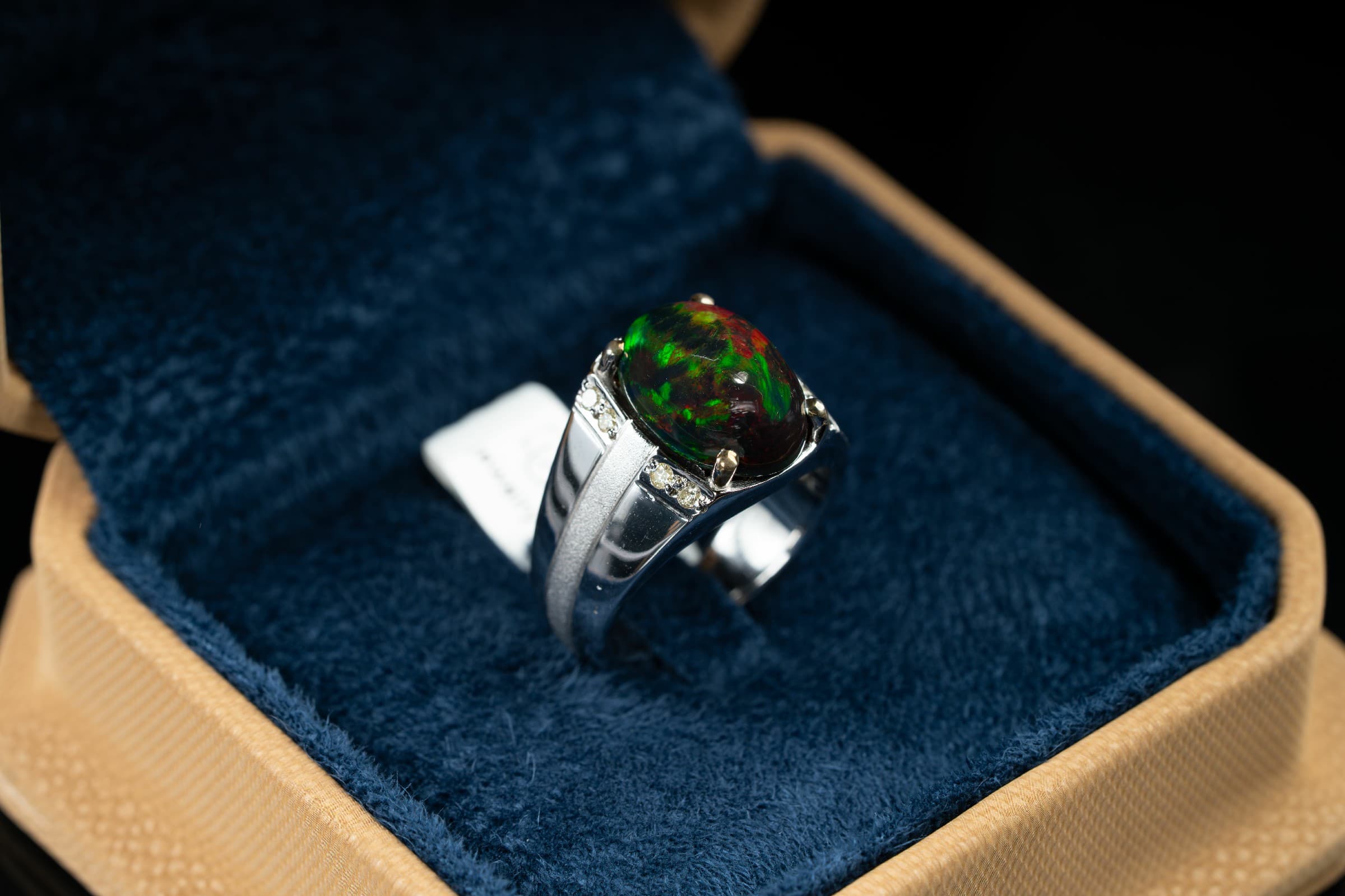 خاتم فضة صياغة يدوية مرصع بحجر أوبال الناري مع ترصيع الماس - تشكيلة الرجال, خواتم رجالية, أوبال أثيوبي